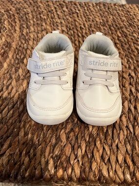 Stride Rite White Baby Walker Sneakers with Hook-and-Loop Velcro Strap
